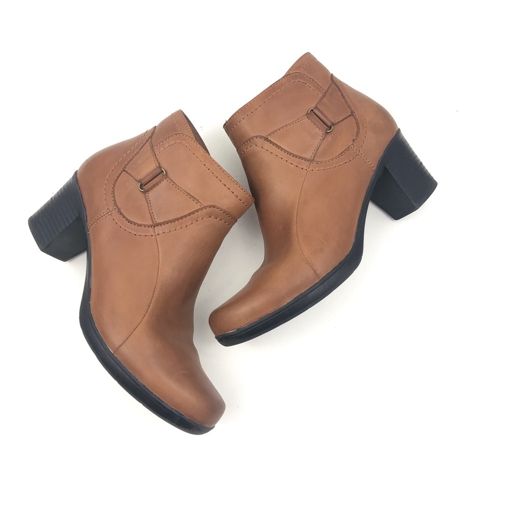 Sold Clark’s Brown leather ankle booties size 8